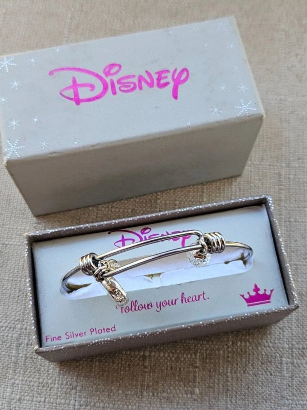 Disney Bracelet FOLLOW YOUR HEART Fine Silver Plated Wrist Band Fashion Jewelry